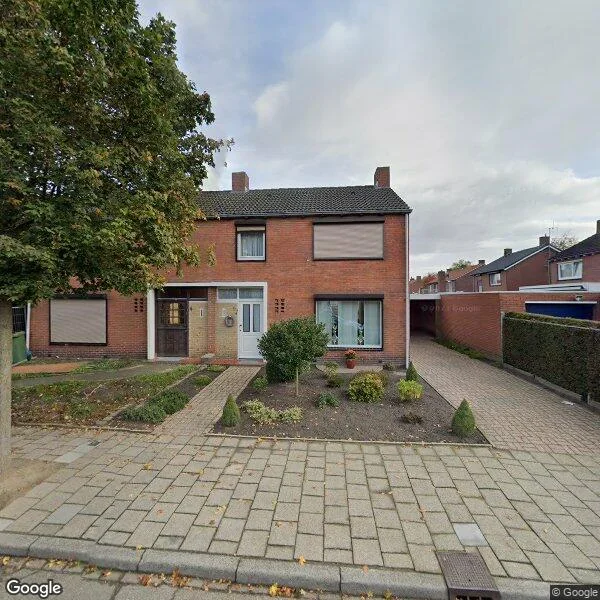 Straatbeeld van Sint Odastraat 2, 6002BD Weert