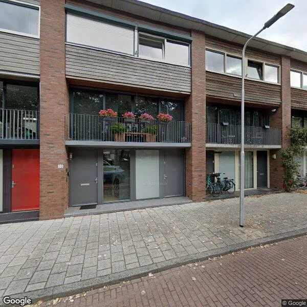 Straatbeeld van Sint Petersburglaan 18, 3404CL IJsselstein
