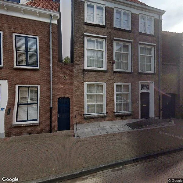 Straatbeeld van Sint Pieterstraat 15, 4331ET Middelburg