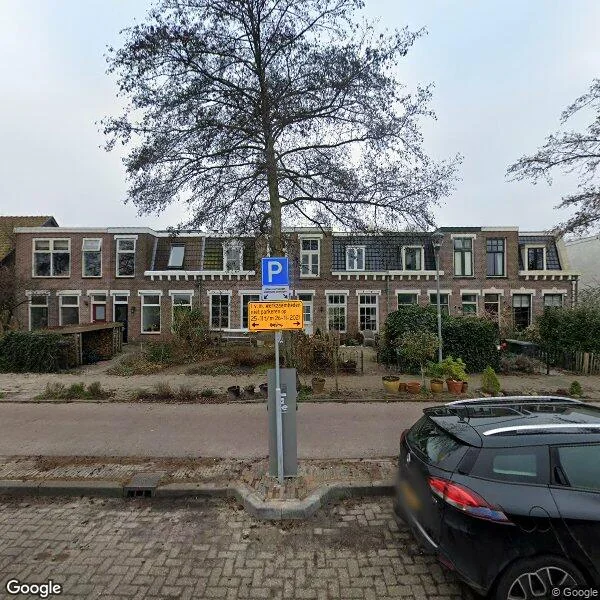 Straatbeeld van Slaperdijkweg 74, 2026BL Haarlem