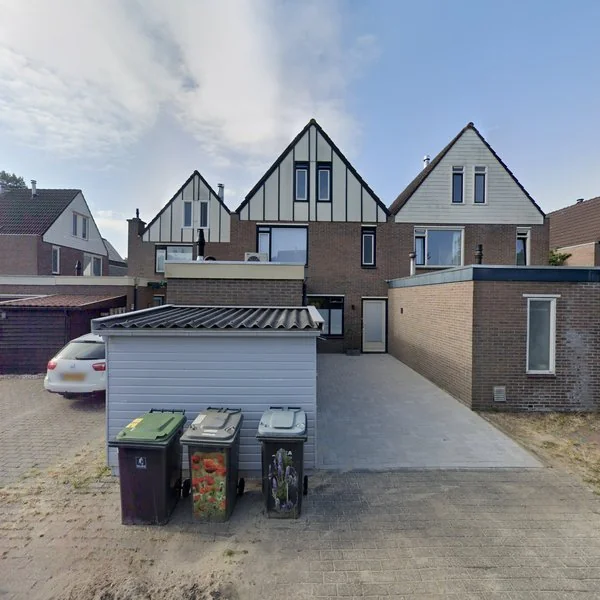 Straatbeeld van Slenerbrink 203, 7812HR Emmen