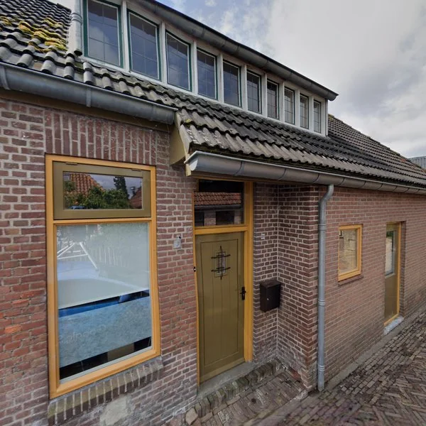 Straatbeeld van Slijkenburg 25, 8489KR Slijkenburg