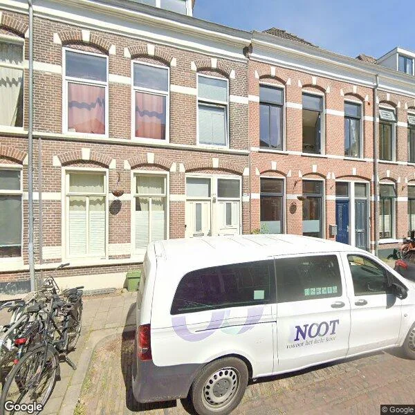 Straatbeeld van Sloetstraat 110, 6821CZ Arnhem