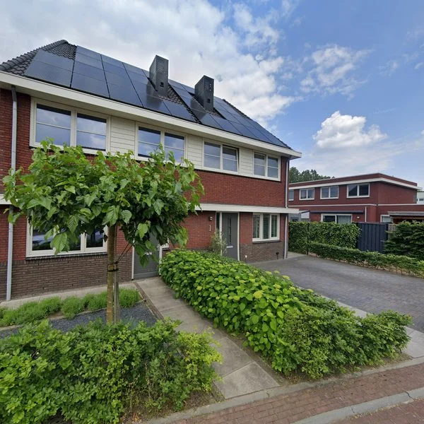 Straatbeeld van Sloterdijkstraat 1, 5035MC Tilburg
