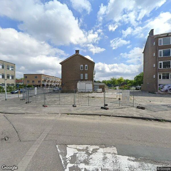 Straatbeeld van Slotermeerlaan 144D, 1063JW Amsterdam