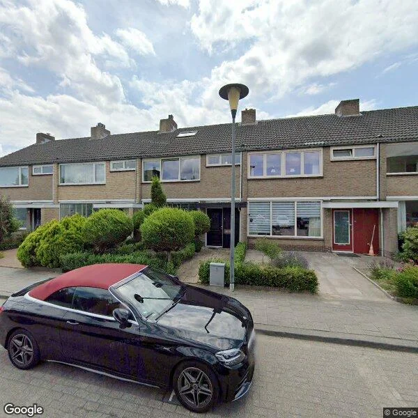 Straatbeeld van Slotlaan 32, 4873AG Etten-Leur