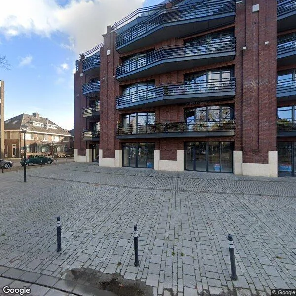 Straatbeeld van Slotlaan 8P, 3701GK Zeist