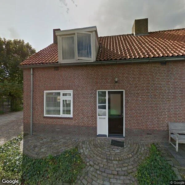Straatbeeld van Sluishoek 2, 5466RA Veghel