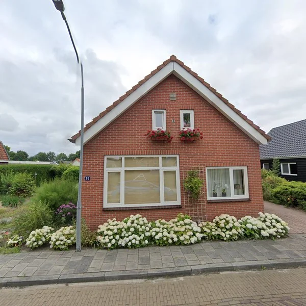 Straatbeeld van Sluiskade 26, 9581JK Musselkanaal