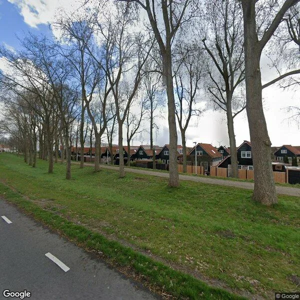 Straatbeeld van Sluuslaan 29, 3241SL Middelharnis
