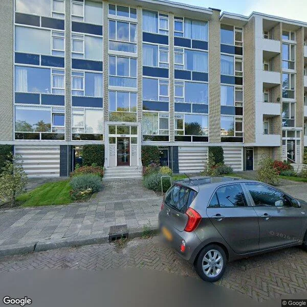 Straatbeeld van Smaragdhorst 375, 2592RM Den Haag