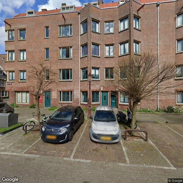 Straatbeeld van Smaragdstraat 11, 1074HC Amsterdam