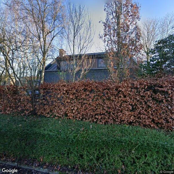 Straatbeeld van Smedeman 9, 2151DN Nieuw-Vennep