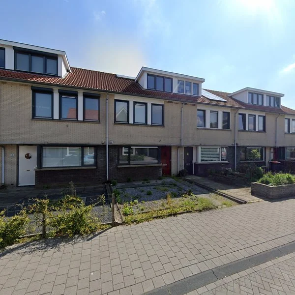 Straatbeeld van Smederij 85, 8253LS Dronten