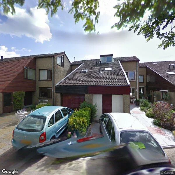 Straatbeeld van Snelrewaard 8, 2904SN Capelle aan den IJssel