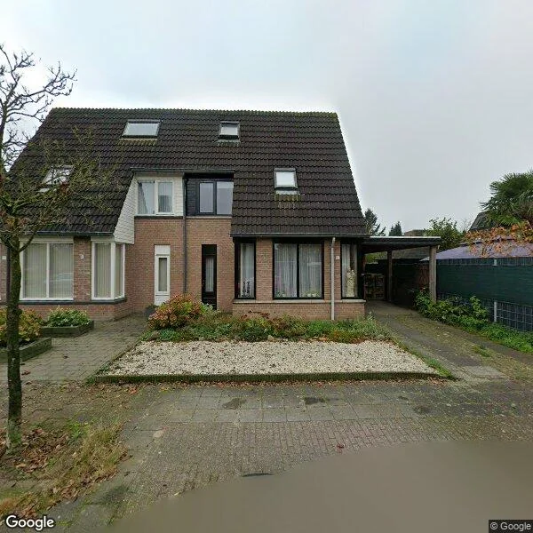 Straatbeeld van Spaaklaan 8, 5252BD Vlijmen