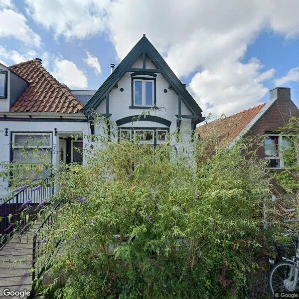 Straatbeeld van Spaarndammerdijk 73, 2063JW Spaarndam gem. Haarlem