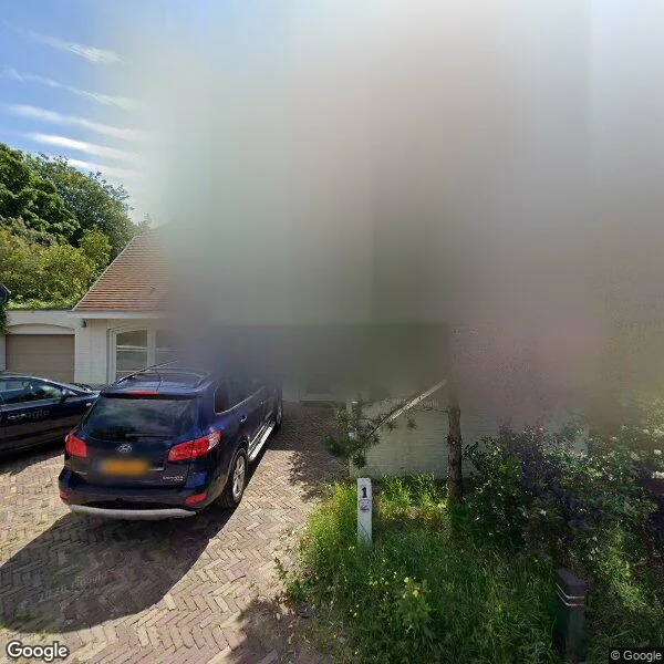 Straatbeeld van Spinozaweg 1, 2202AV Noordwijk