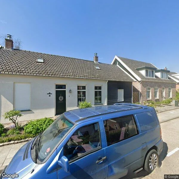 Straatbeeld van Spoorstraat 2, 4458AX 's-Heer Arendskerke