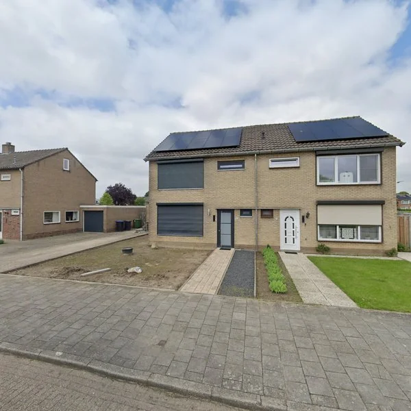 Straatbeeld van Sportlaan 19, 4561KW Hulst