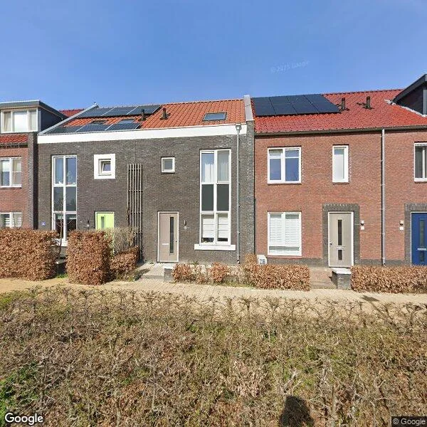 Straatbeeld van Sportlaan 83, 8044PH Zwolle