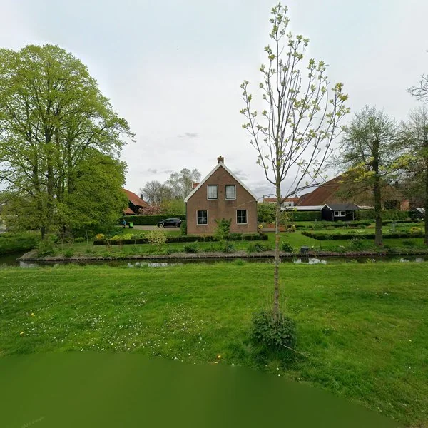 Straatbeeld van Spuikade 2, 3211BG Geervliet
