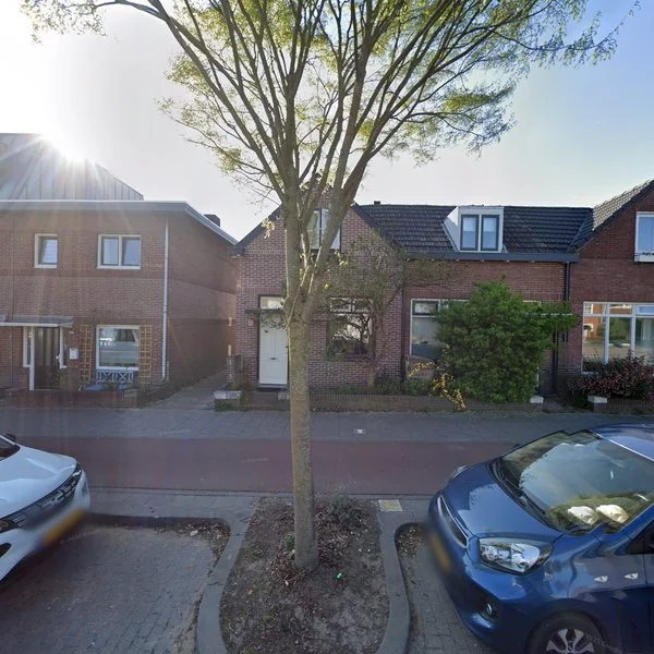 Straatbeeld van St. Jacobslaan 558, 6533TZ Nijmegen