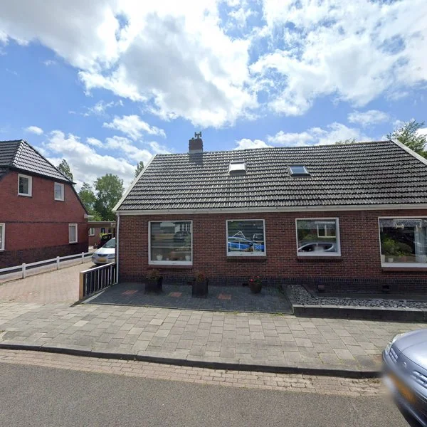 Straatbeeld van St. Vitusholt 2e laan 16, 9674AP Winschoten