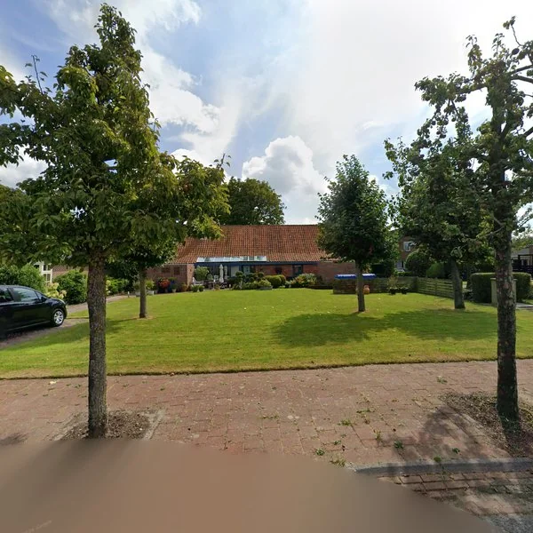 Straatbeeld van Stadsweg 42, 9885PC Lauwerzijl