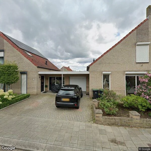 Straatbeeld van Standerdmolen 28, 6049GK Herten