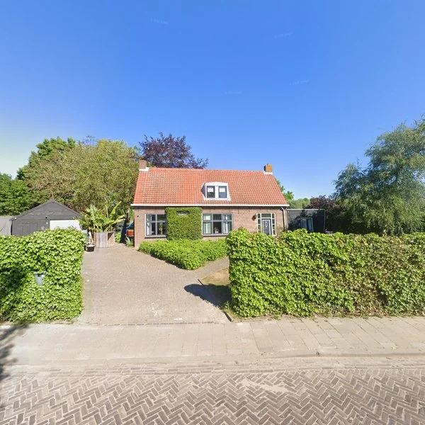 Straatbeeld van Stationsstraat 15, 4436AR Oudelande