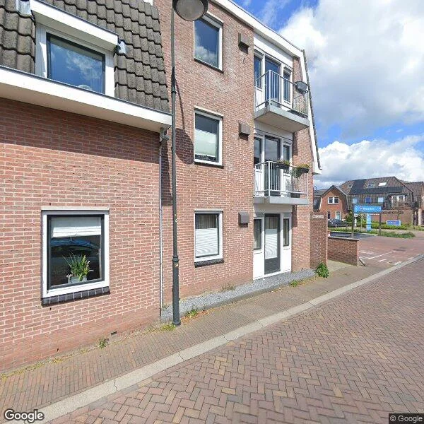 Straatbeeld van Stationsstraat 21, 6741DH Lunteren