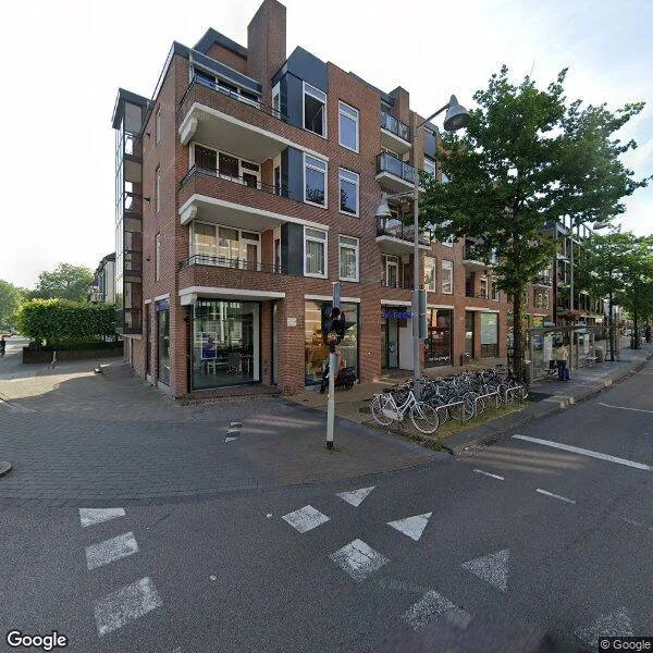 Straatbeeld van Stationsstraat 236, 7311MJ Apeldoorn