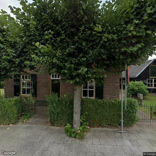 Straatbeeld van Stationsstraat 27, 7031BN Wehl
