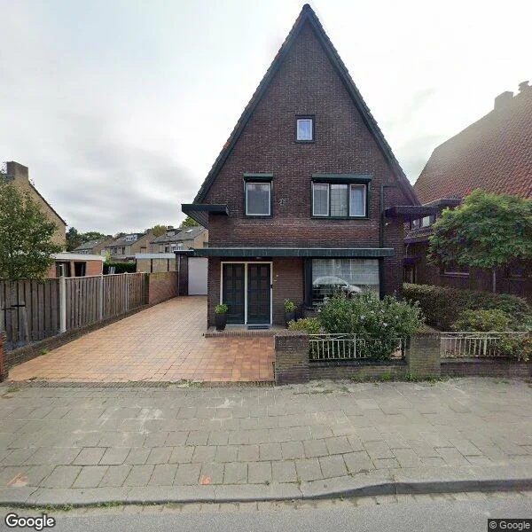 Straatbeeld van Stationsstraat 29, 5931PN Tegelen