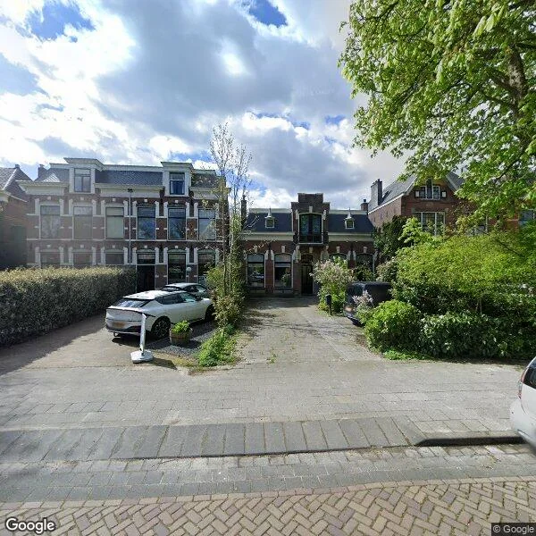 Straatbeeld van Stationsstraat 48, 8601GG Sneek