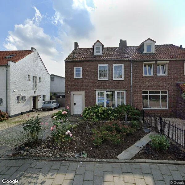 Straatbeeld van Stationsstraat 67, 6247BK Gronsveld