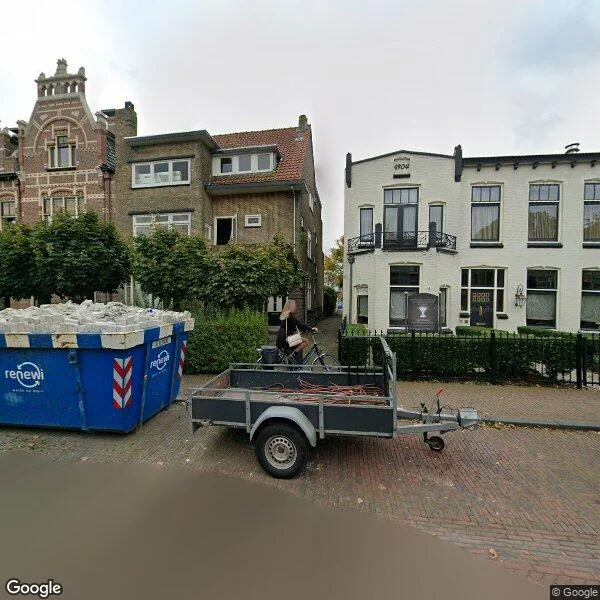 Straatbeeld van Stationsstraat 9A, 2405BL Alphen aan den Rijn