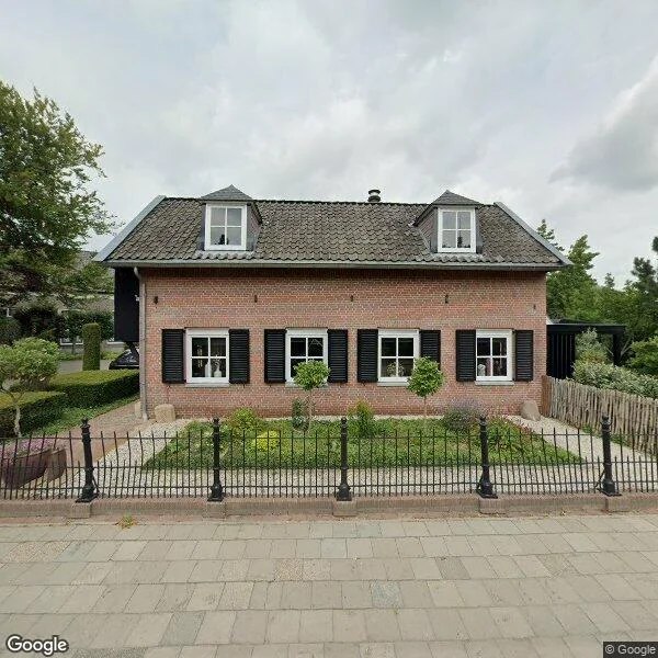 Straatbeeld van Stationsweg 1, 7161AC Neede