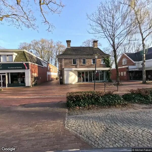 Straatbeeld van Stationsweg 40a, 9471GS Zuidlaren