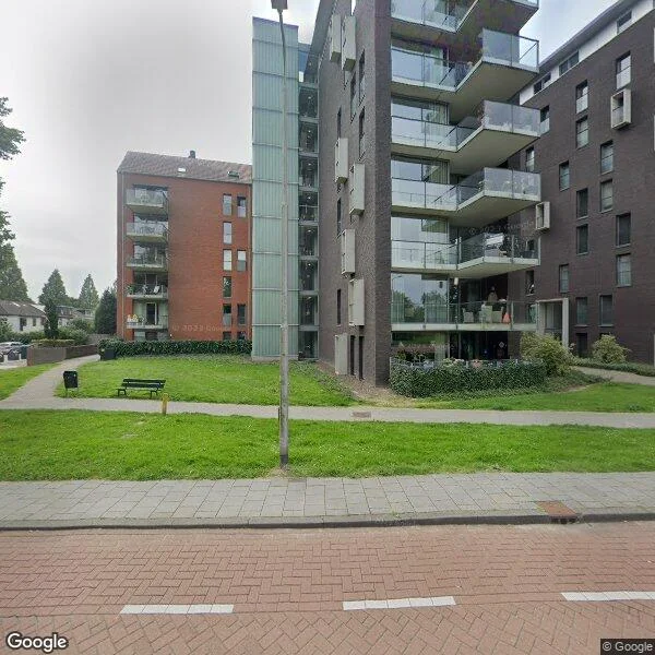 Straatbeeld van Stationsweg 77, 4141HE Leerdam