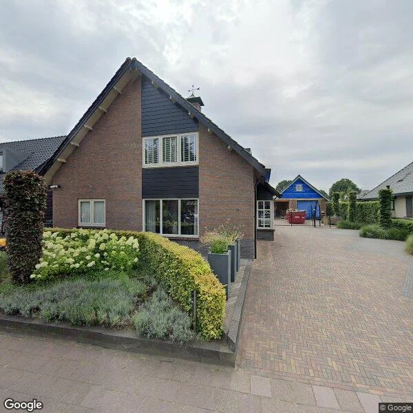 Straatbeeld van Staverdenseweg 73, 8075AP Elspeet