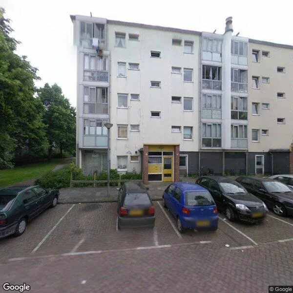 Straatbeeld van Steelvlietplein 1, 1069AT Amsterdam