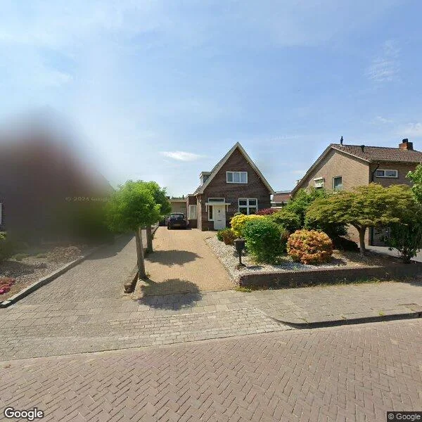 Straatbeeld van Steenrietweg 28, 7552BB Hengelo