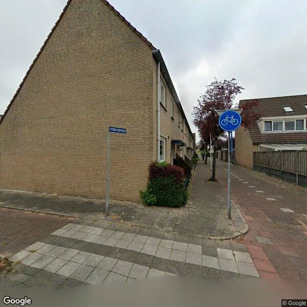 Straatbeeld van Steentijdkreek 7, 3206HN Spijkenisse