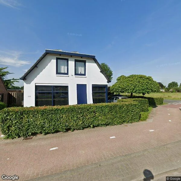 Straatbeeld van Steenwijkerweg 236, 8335LJ Witte Paarden