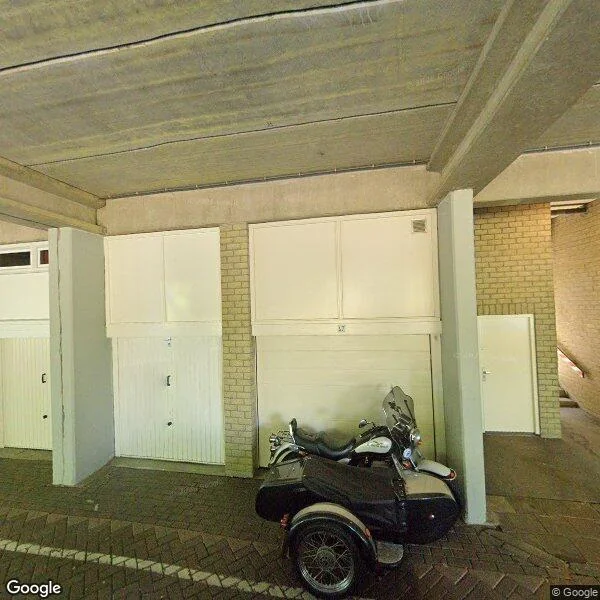 Straatbeeld van Sterkenburg 28, 2402RB Alphen aan den Rijn