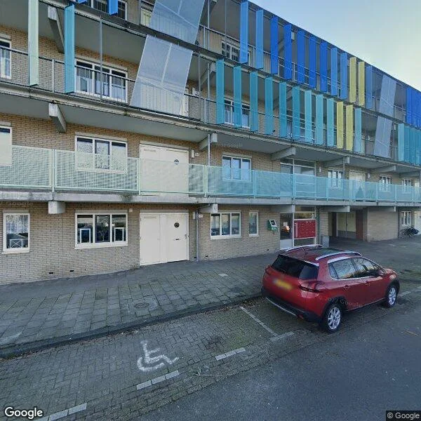 Straatbeeld van Steve Bikostraat 84, 2033DV Haarlem