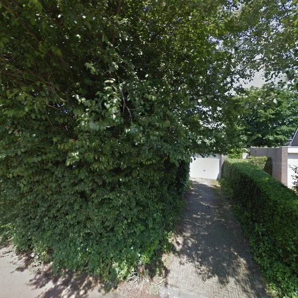 Straatbeeld van Stienpad 13, 8388MC Oosterstreek