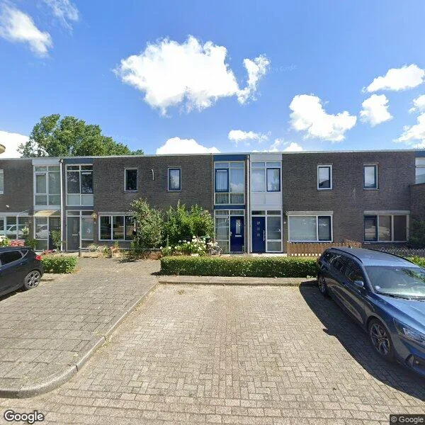 Straatbeeld van Stockholmstraat 8, 1334CG Almere